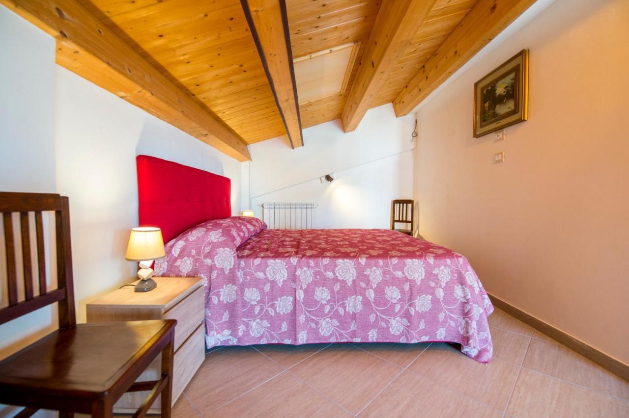 Villa Donata Fontane Bianche Bagian luar foto
