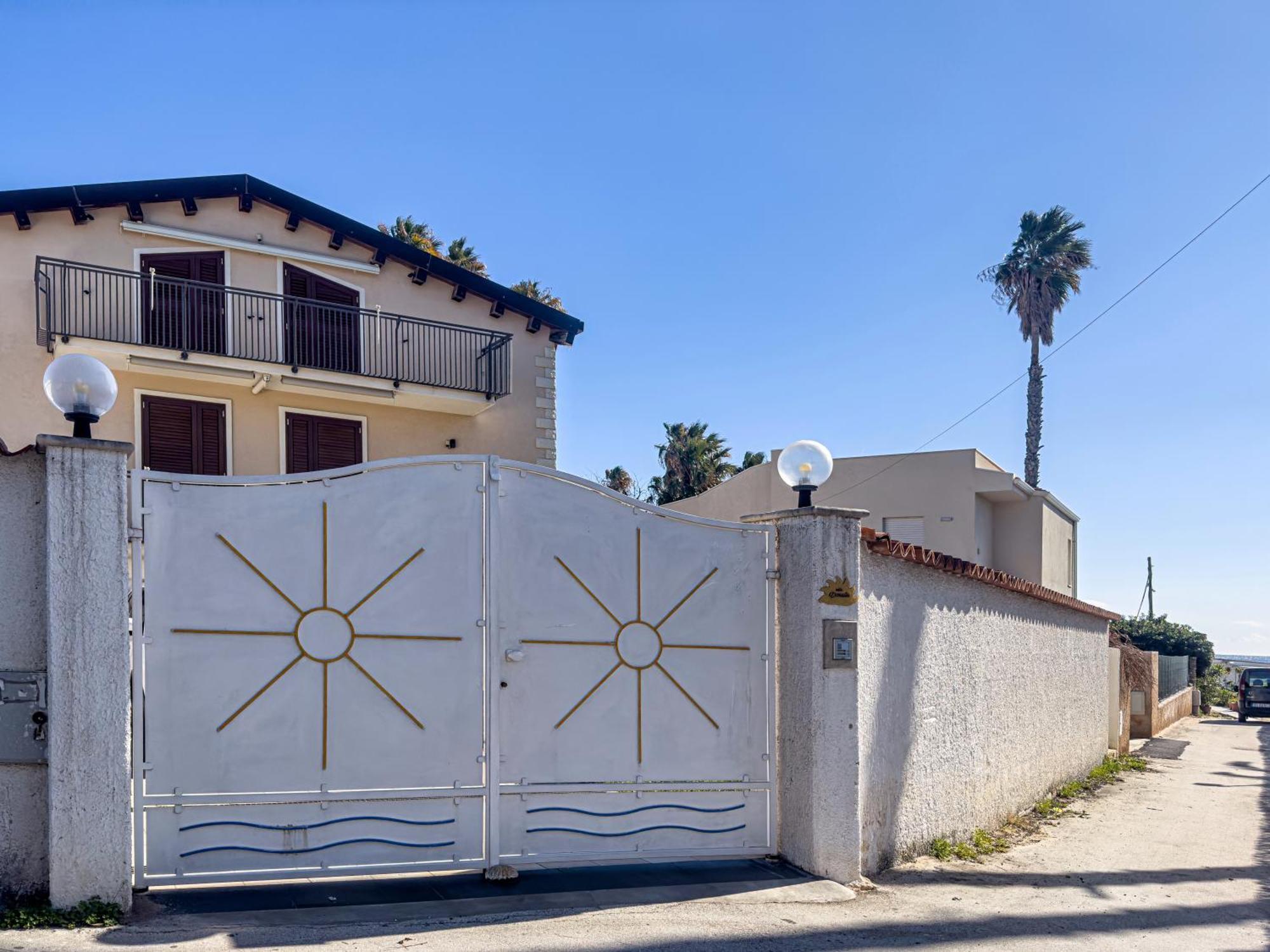 Villa Donata Fontane Bianche Bagian luar foto